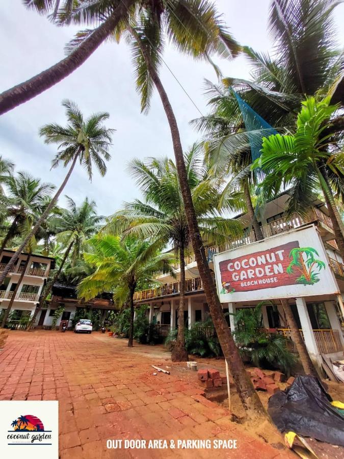 Coconut Garden Beach House Малван Экстерьер фото